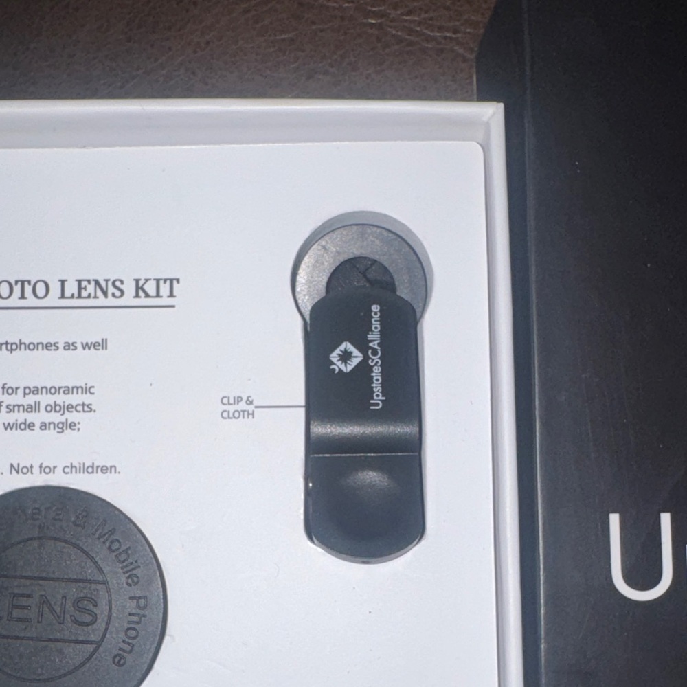 4-in-1 Mobile Device Photo Lens Kit - Picture 3 of 7